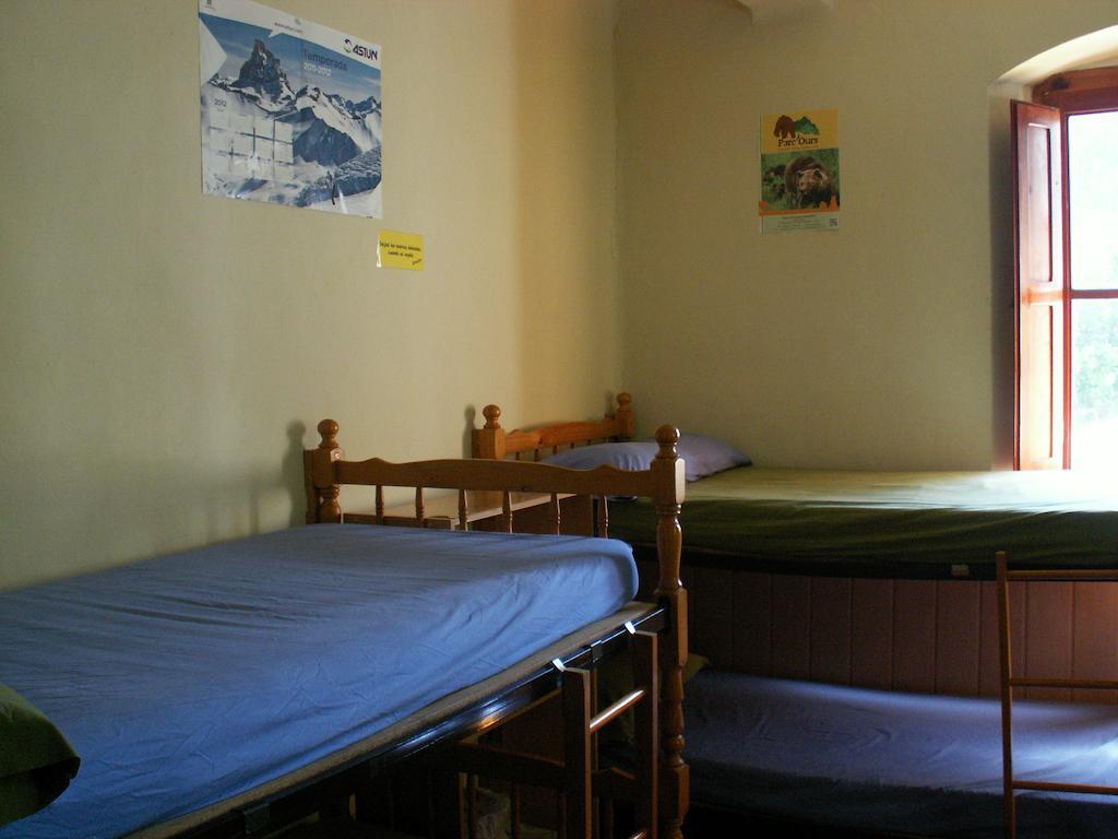 Albergue Pepito Grillo Canfranc Rum bild