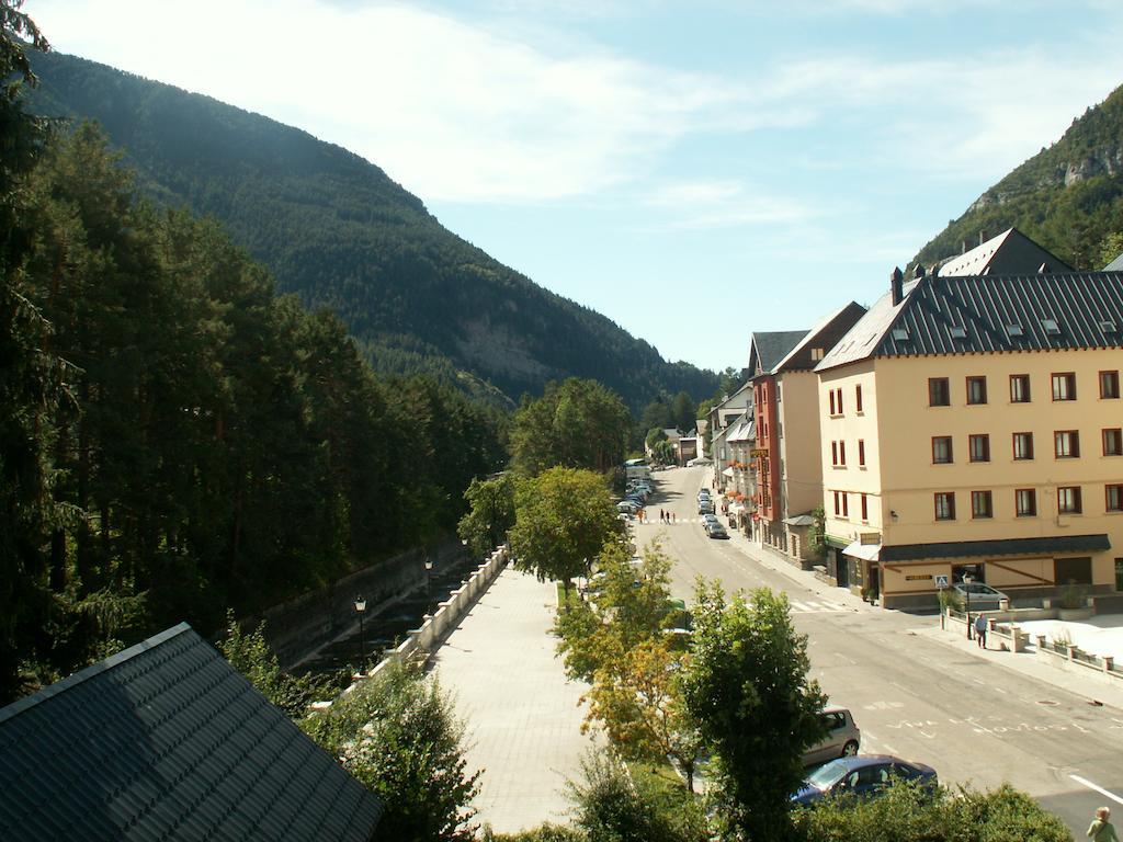 Albergue Pepito Grillo Canfranc Rum bild